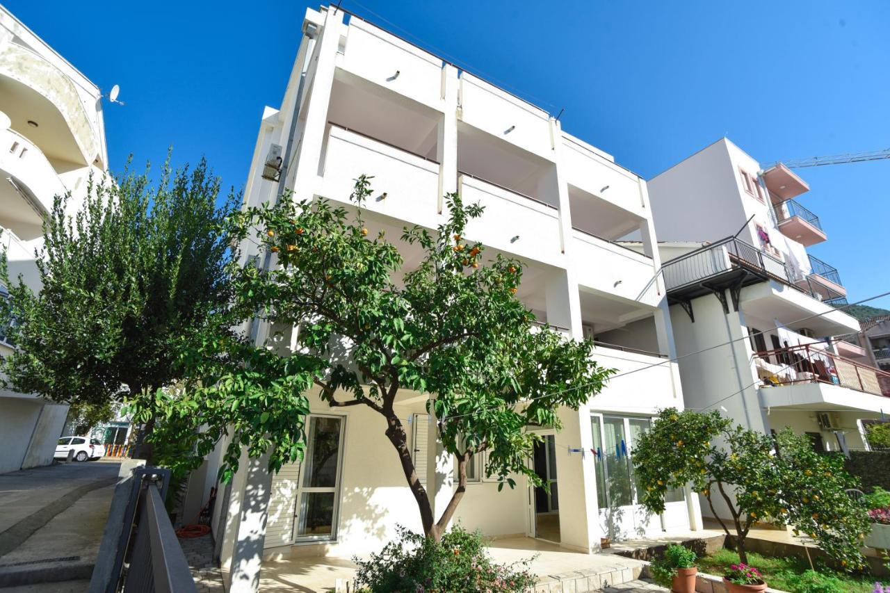 Vila Idila Budva Buitenkant foto