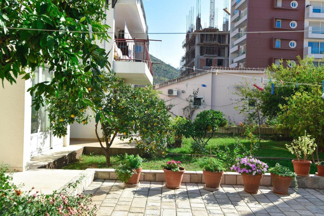 Vila Idila Budva Buitenkant foto